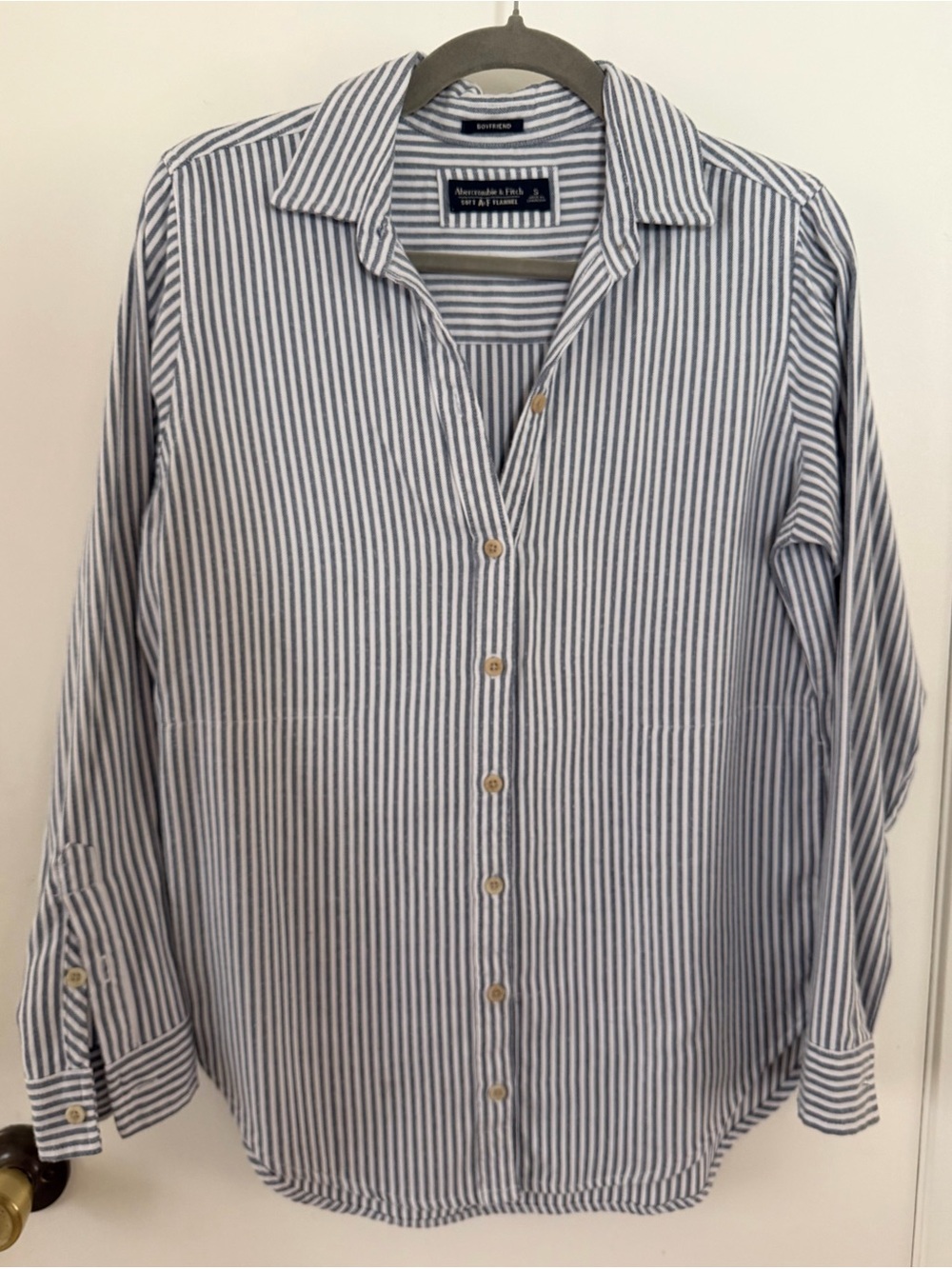 Abercrombie & Fitch Blue and White Striped Boyfriend Flannel Button Down